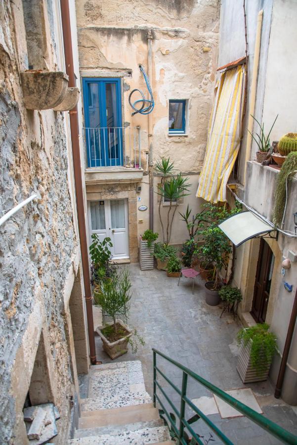 Dimora Di Levante- Ortigia Holidays Сиракуза Екстериор снимка